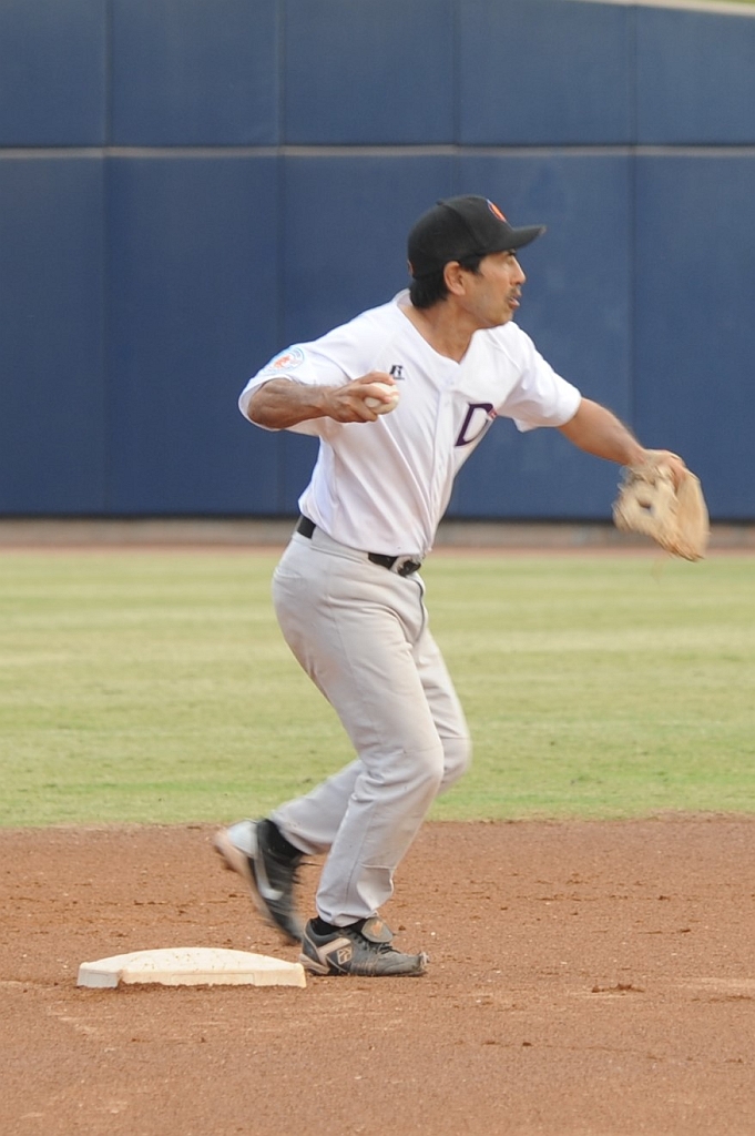 Dragons_2017-10-31 (216).jpg - (c)2010 DeVetter